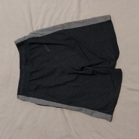 Circo Charcoal Gray Shorts with Light Gray Accent 8/10 - Picture 4 of 4